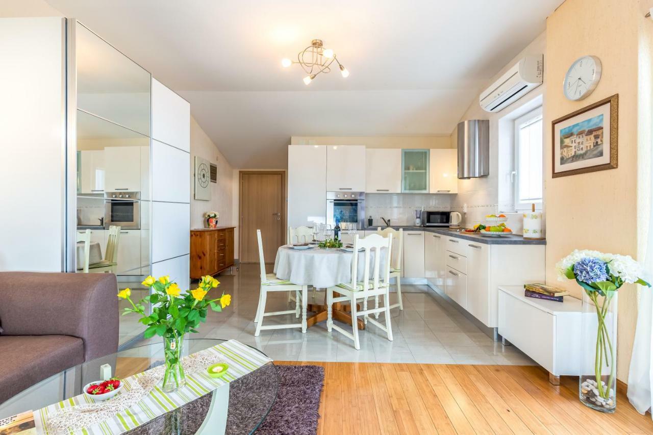 Apartmán Korina Kostrena Exteriér fotografie